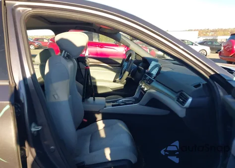 2019 Honda Accord Hybrid Ex из США, поврежденный, VIN 1HGCV3F45KA013867